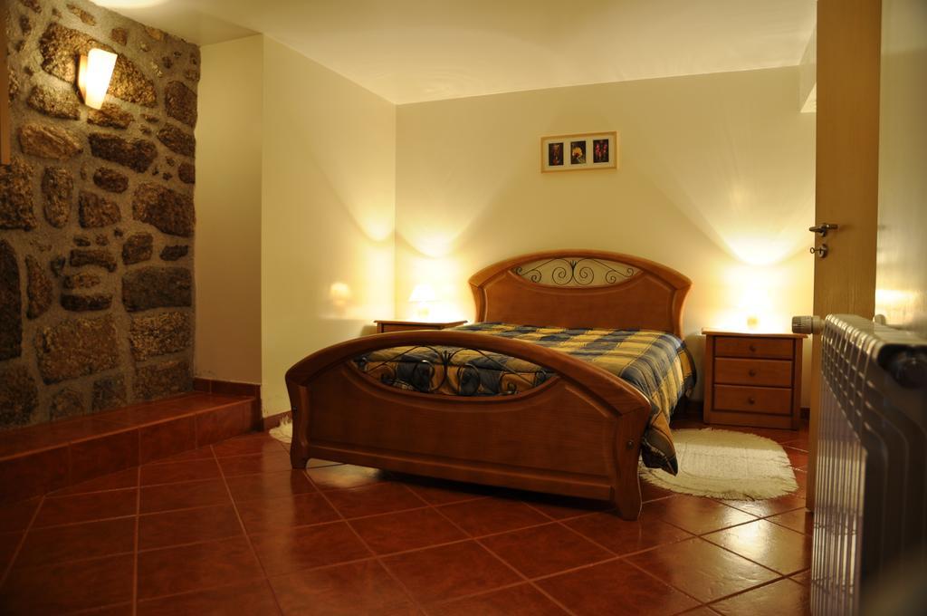 Casa Do Meio Da Vila Loriga Zewnętrze zdjęcie